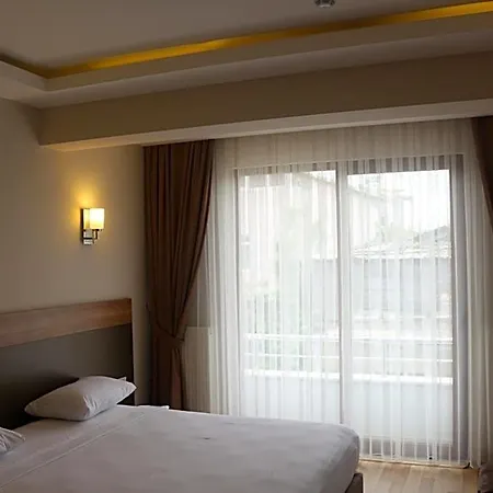 Otel Longoz *