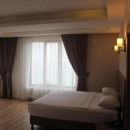 Otel Longoz İğneada