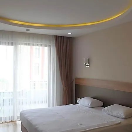 Longoz Otel İğneada