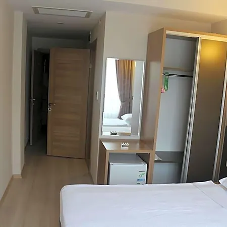 Otel Longoz İğneada